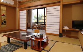 旅館伊勢屋